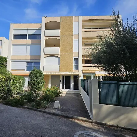 Moderne Au Calme, Piscine Dans La Résidence, Lave Linge